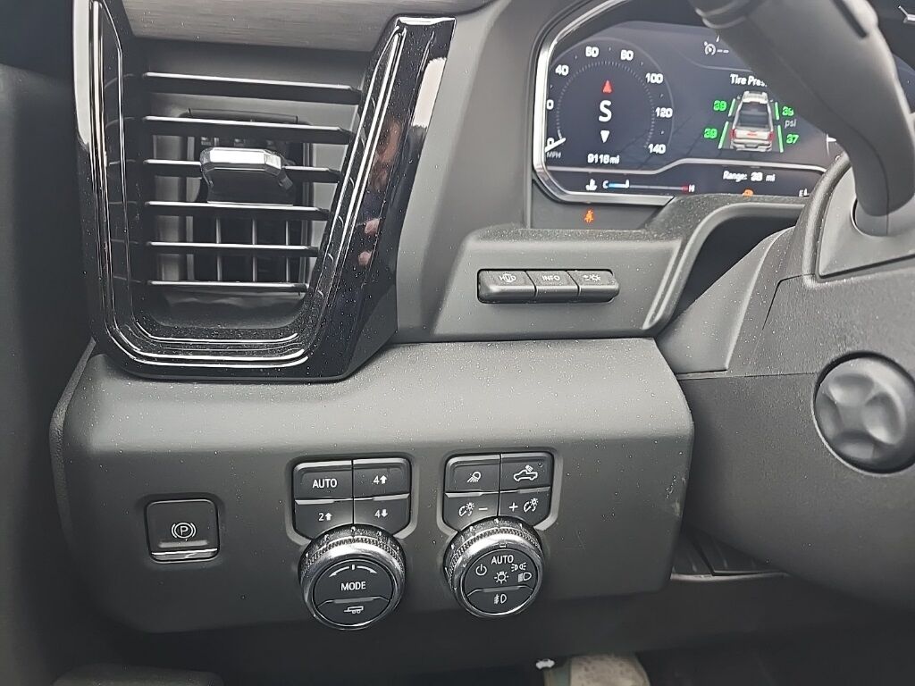 2024 GMC Sierra 1500 4x4 Crew Cab AT4X Minocqua WI