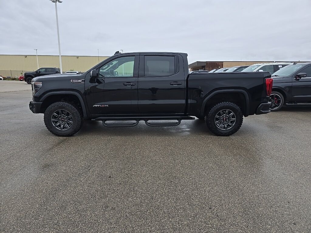 2024 GMC Sierra 1500 4x4 Crew Cab AT4X Minocqua WI
