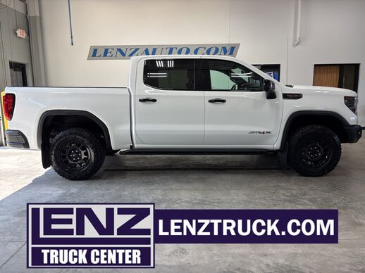 2024_GMC_Sierra 1500_4x4 Crew Cab AT4X_ Fond du Lac WI