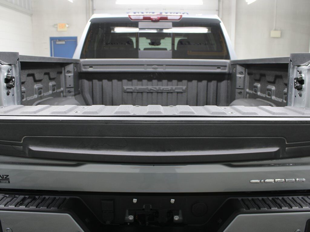 2024 GMC Sierra 1500 4x4 Crew Cab Denali Fond du Lac WI