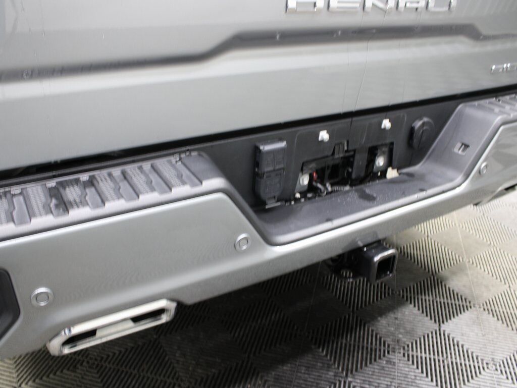 2024 GMC Sierra 1500 4x4 Crew Cab Denali Fond du Lac WI