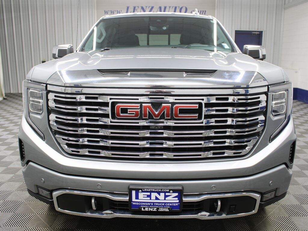 2024 GMC Sierra 1500 4x4 Crew Cab Denali Fond du Lac WI