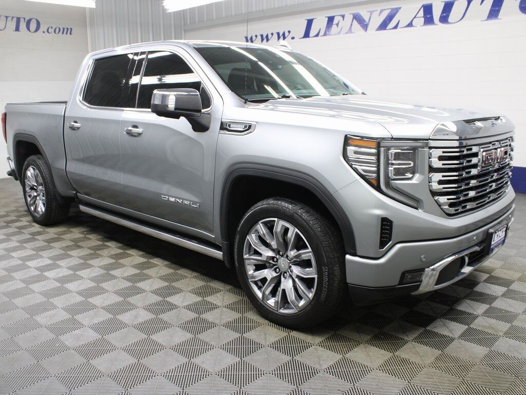 2024 GMC Sierra 1500 4x4 Crew Cab Denali Fond du Lac WI