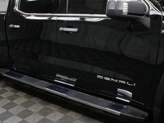 2024 GMC Sierra 1500 4x4 Crew Cab Denali Fond du Lac WI
