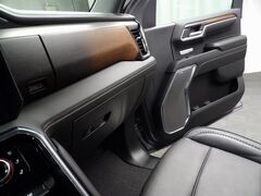 2024 GMC Sierra 1500 4x4 Crew Cab Denali Fond du Lac WI