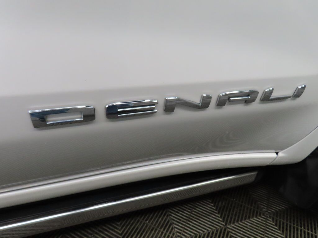 2024 GMC Sierra 1500 4x4 Crew Cab Denali Fond du Lac WI