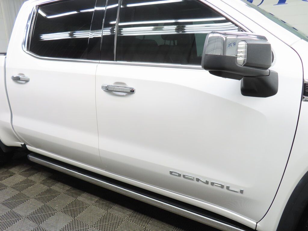 2024 GMC Sierra 1500 4x4 Crew Cab Denali Fond du Lac WI