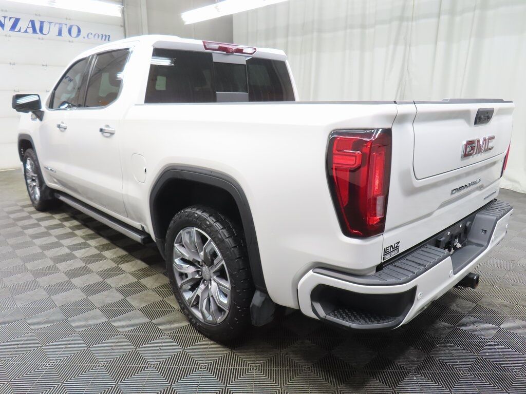 2024 GMC Sierra 1500 4x4 Crew Cab Denali Fond du Lac WI