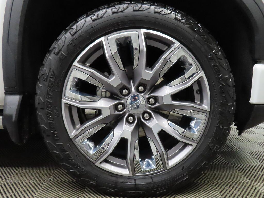 2024 GMC Sierra 1500 4x4 Crew Cab Denali Fond du Lac WI