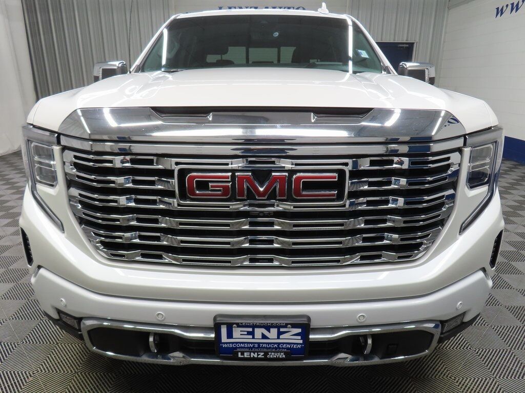 2024 GMC Sierra 1500 4x4 Crew Cab Denali Fond du Lac WI