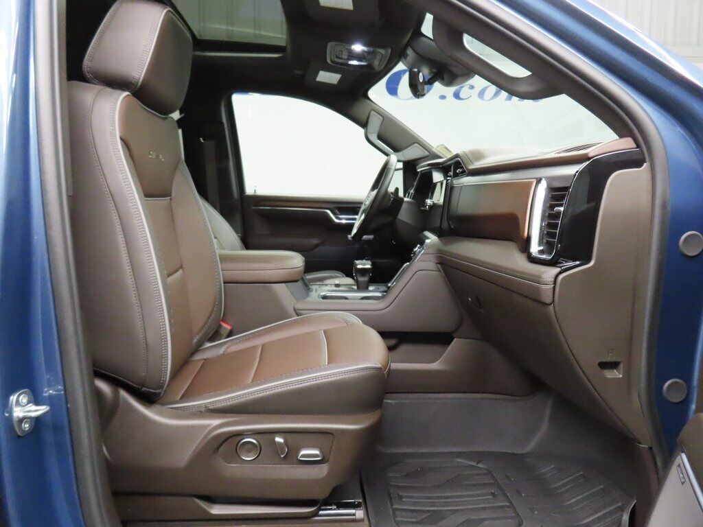 2024 GMC Sierra 1500 4x4 Crew Cab Denali Fond du Lac WI