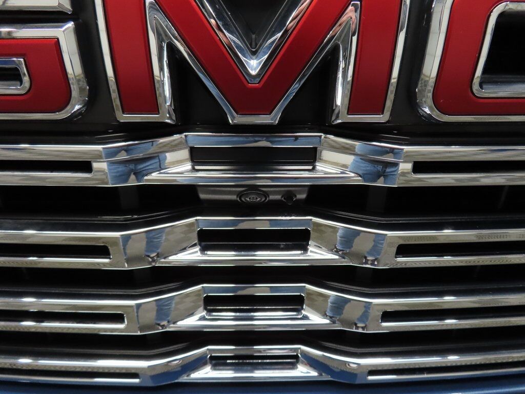 2024 GMC Sierra 1500 4x4 Crew Cab Denali Fond du Lac WI