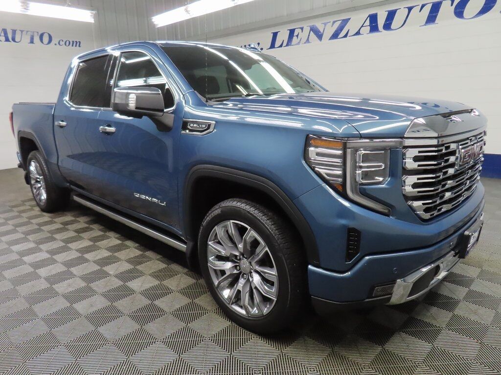 2024 GMC Sierra 1500 4x4 Crew Cab Denali Fond du Lac WI