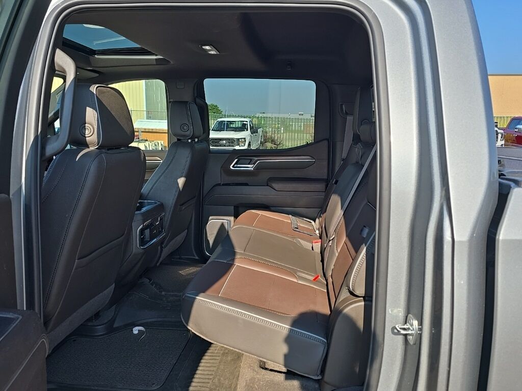 2024 GMC Sierra 1500 4x4 Crew Cab Denali Fond du Lac WI