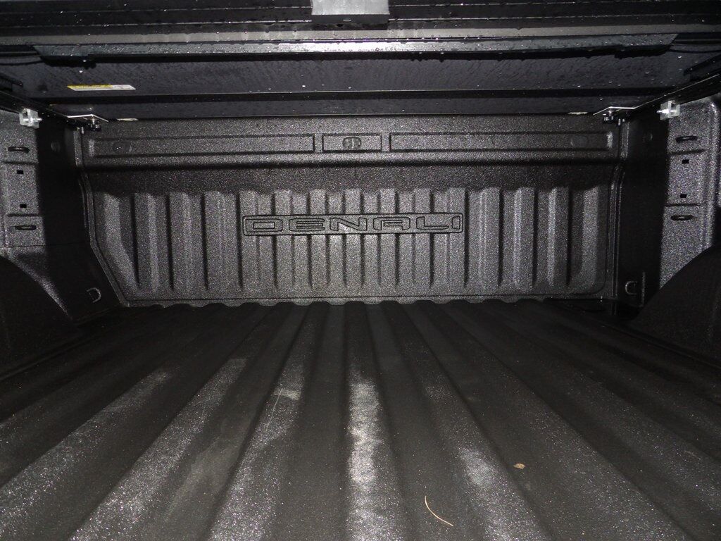 2024 GMC Sierra 1500 4x4 Crew Cab Denali Fond du Lac WI