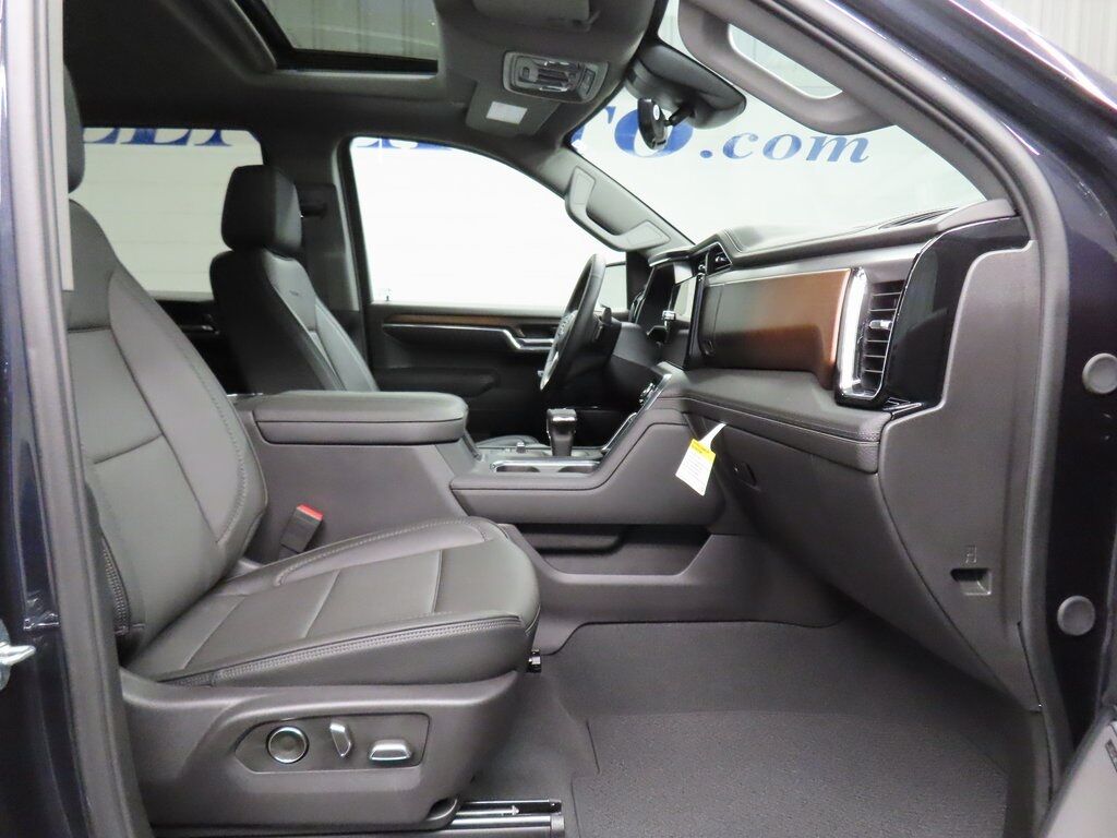 2024 GMC Sierra 1500 4x4 Crew Cab Denali Fond du Lac WI