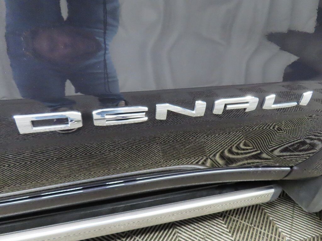2024 GMC Sierra 1500 4x4 Crew Cab Denali Fond du Lac WI