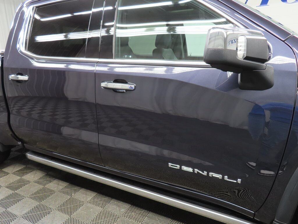 2024 GMC Sierra 1500 4x4 Crew Cab Denali Fond du Lac WI