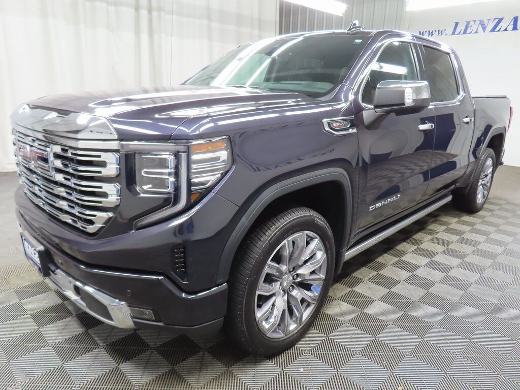 2024 GMC Sierra 1500 4x4 Crew Cab Denali Fond du Lac WI