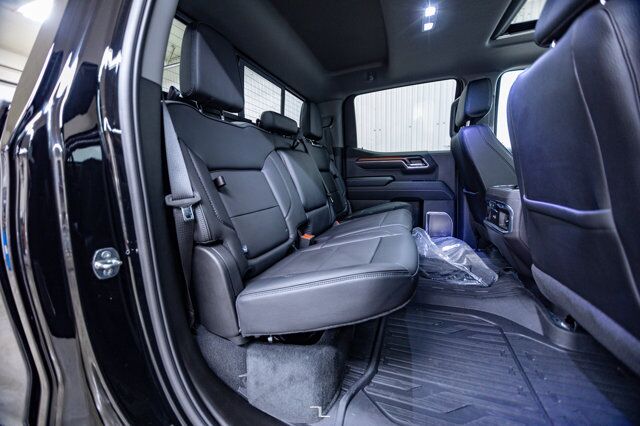 2024 GMC Sierra 1500 4x4 Crew Cab Denali Reserve Leather Roof Nav BCam Red Deer AB