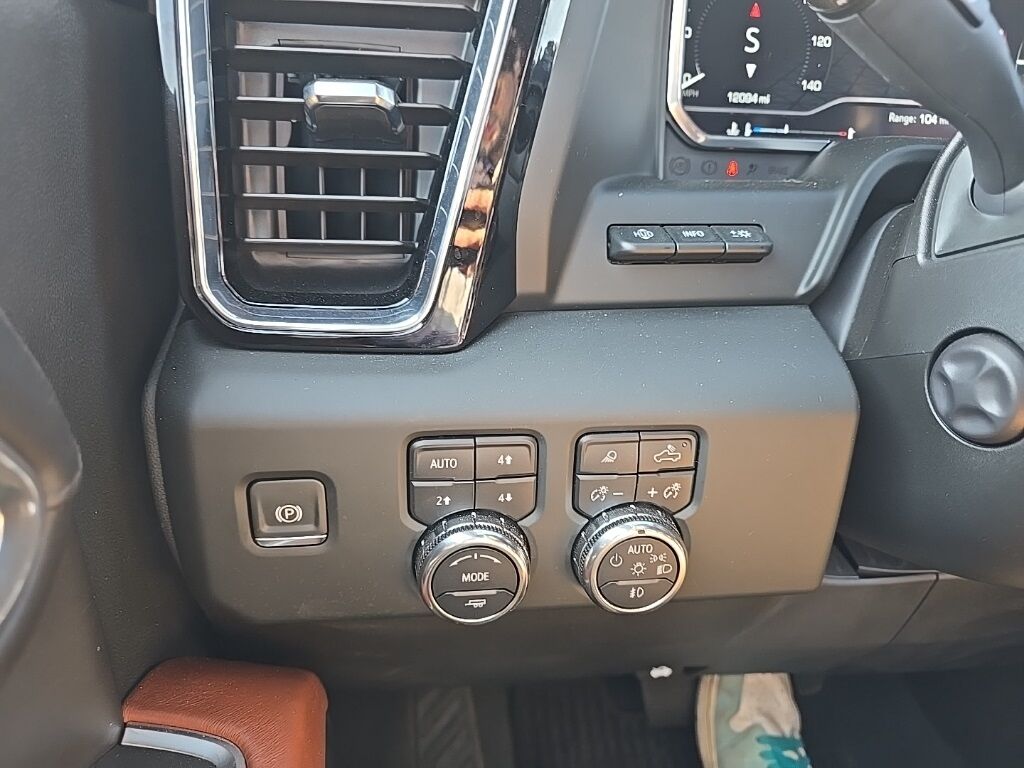 2024 GMC Sierra 1500 4x4 Crew Cab Denali Ultimate Fond du Lac WI