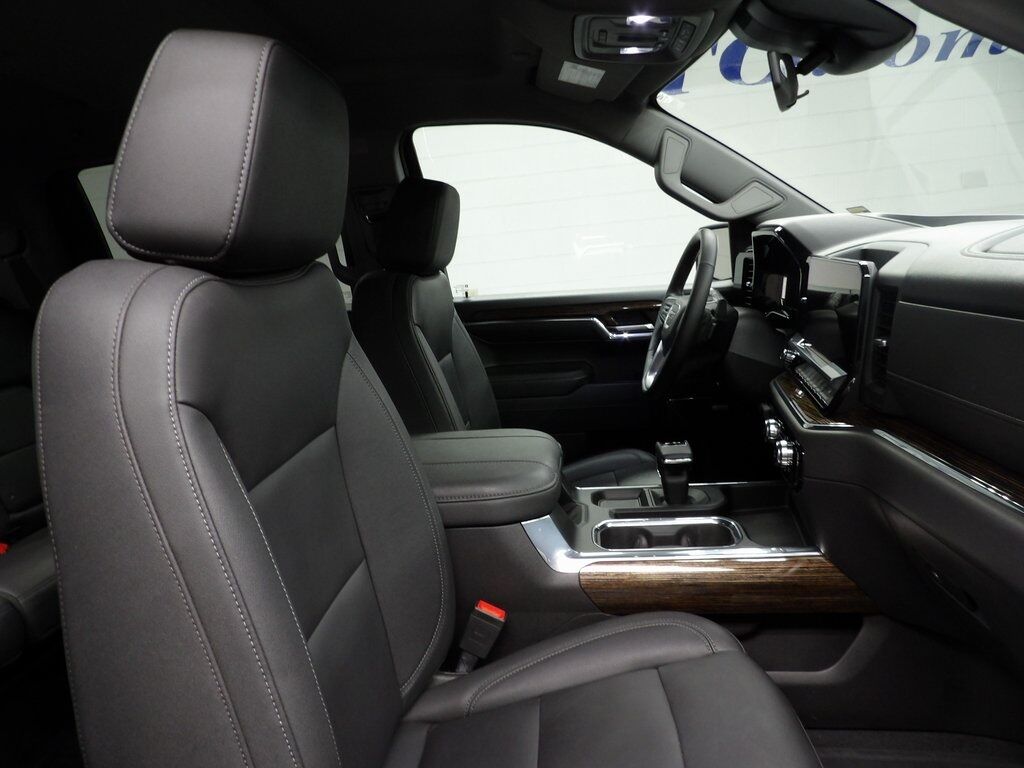 2024 GMC Sierra 1500 4x4 Crew Cab Elevation Fond du Lac WI