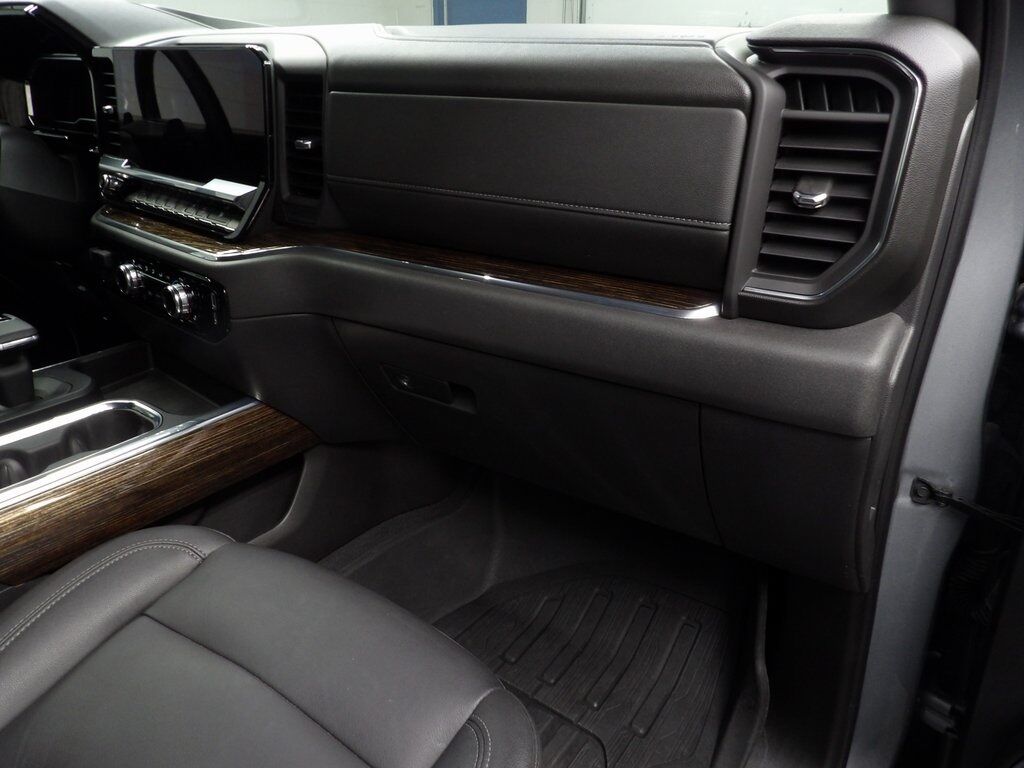 2024 GMC Sierra 1500 4x4 Crew Cab Elevation Fond du Lac WI