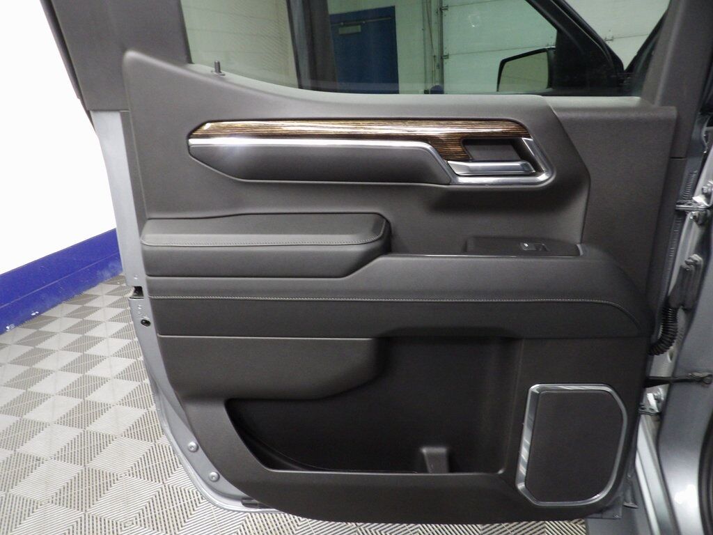 2024 GMC Sierra 1500 4x4 Crew Cab Elevation Fond du Lac WI