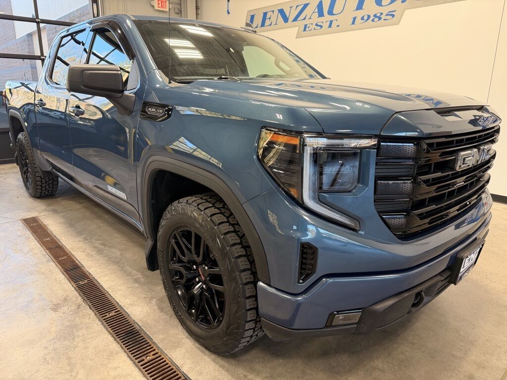 2024 GMC Sierra 1500 4x4 Crew Cab Elevation