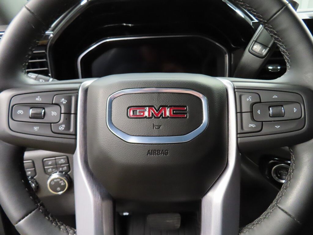 2024 GMC Sierra 1500 4x4 Crew Cab SLE Fond du Lac WI