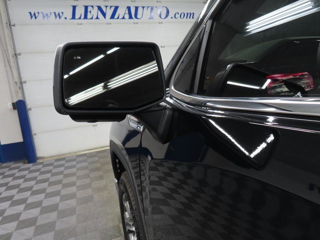 2024 GMC Sierra 1500 4x4 Crew Cab SLE Fond du Lac WI