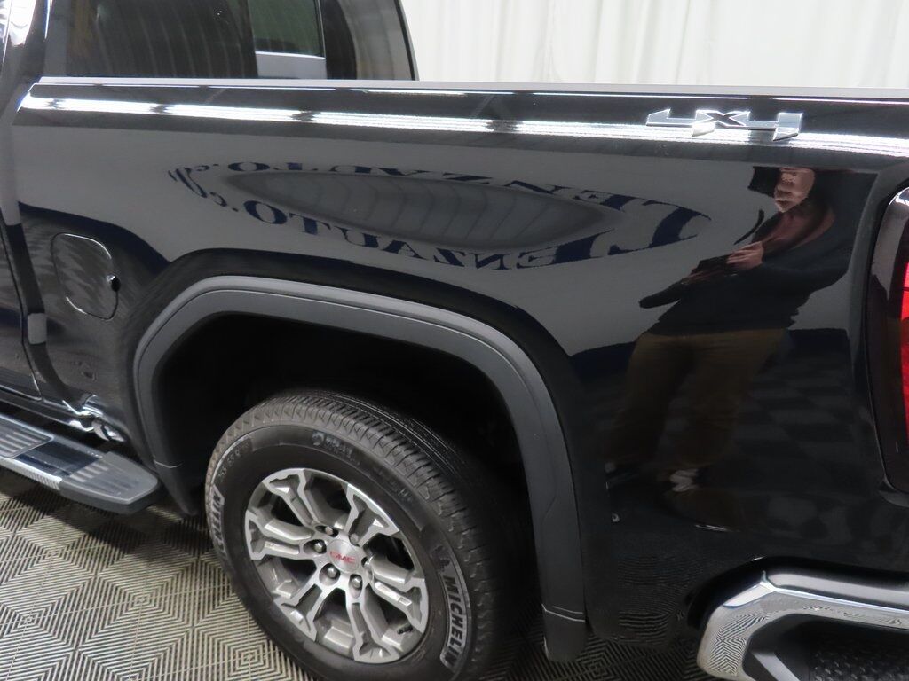 2024 GMC Sierra 1500 4x4 Crew Cab SLE Fond du Lac WI