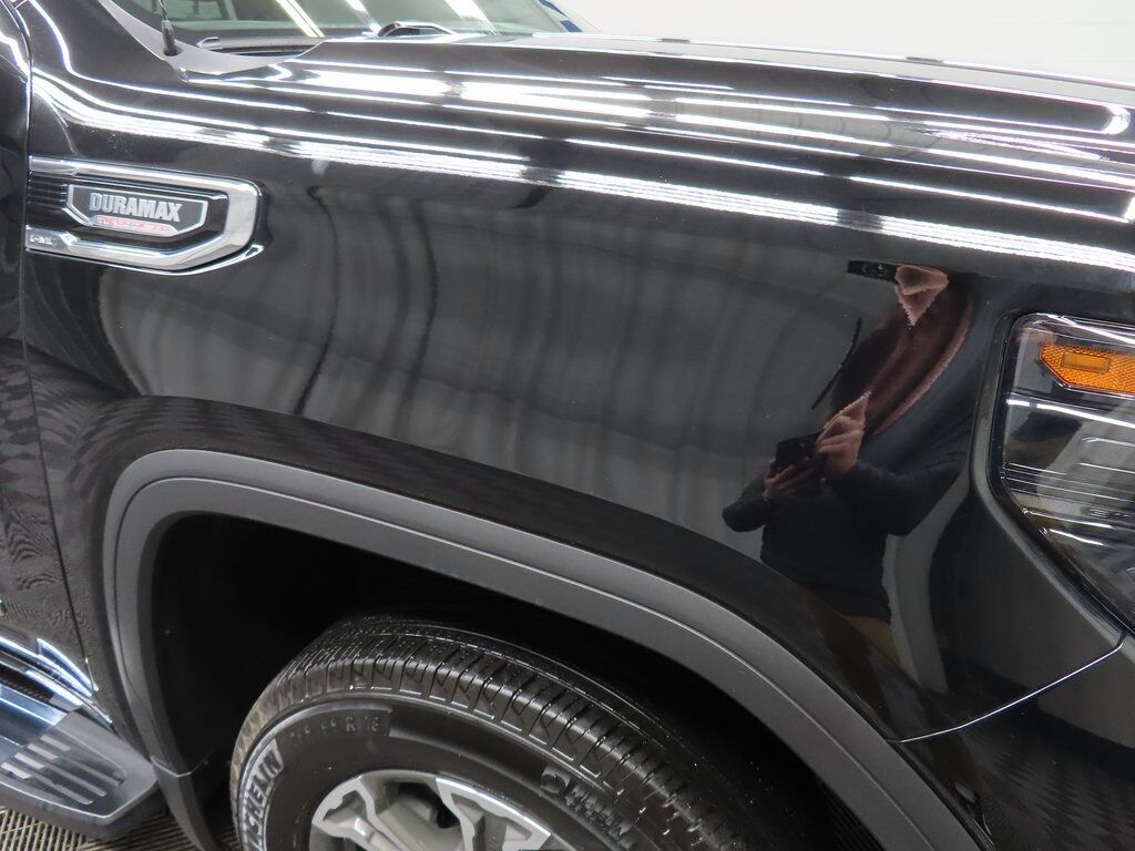 2024 GMC Sierra 1500 4x4 Crew Cab SLE Fond du Lac WI