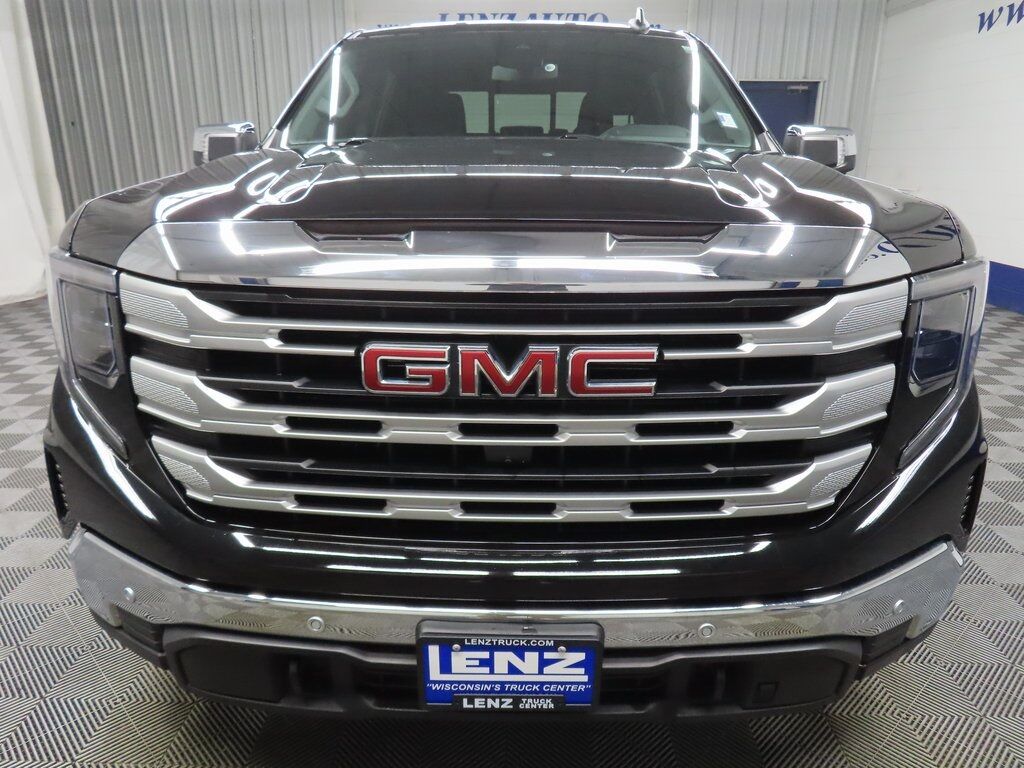 2024 GMC Sierra 1500 4x4 Crew Cab SLE Fond du Lac WI