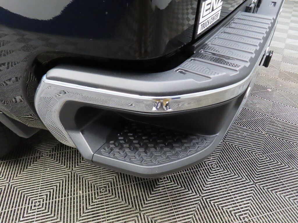 2024 GMC Sierra 1500 4x4 Crew Cab SLE Fond du Lac WI