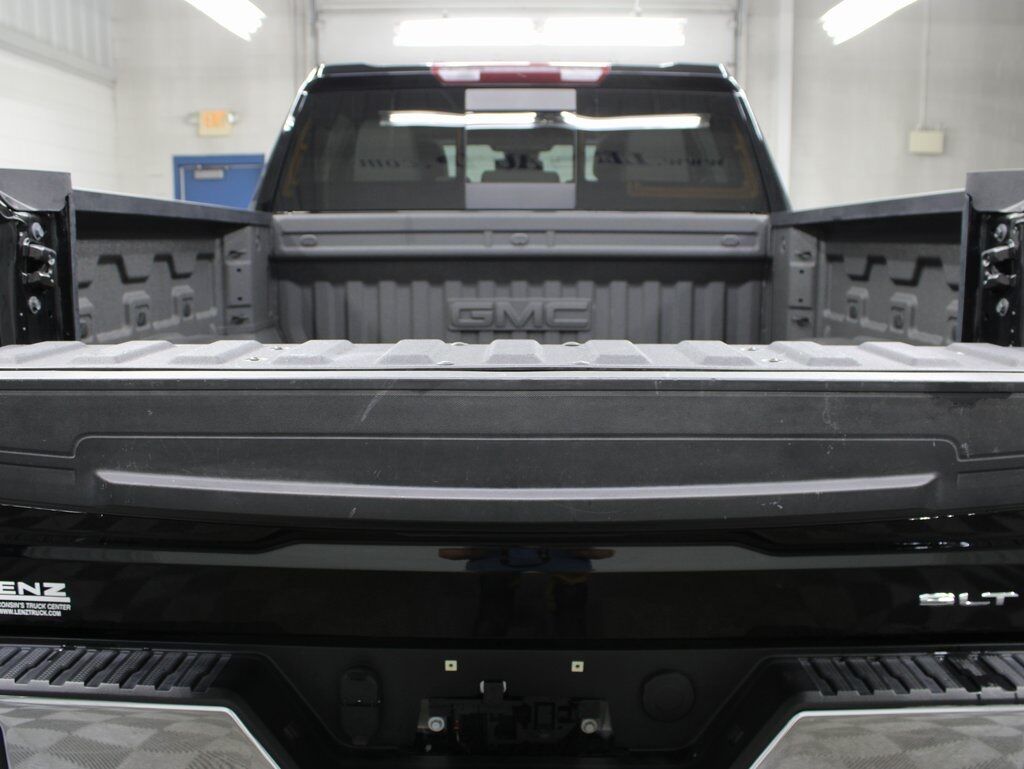 2024 GMC Sierra 1500 4x4 Crew Cab SLT Fond du Lac WI