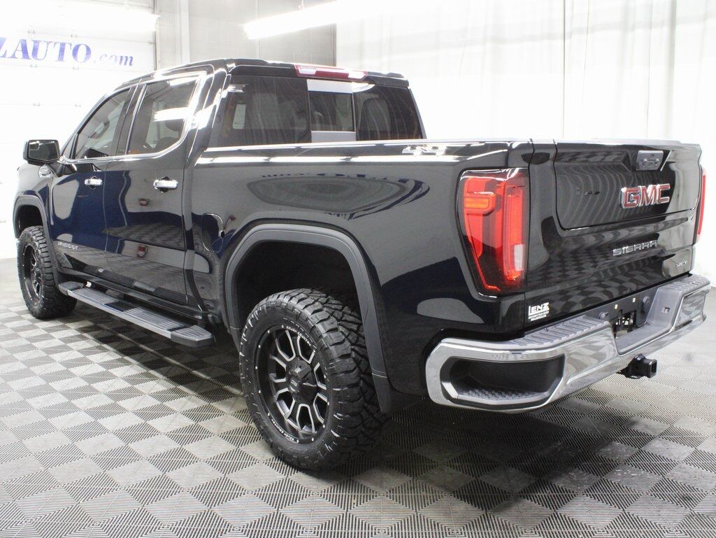 2024 GMC Sierra 1500 4x4 Crew Cab SLT Fond du Lac WI