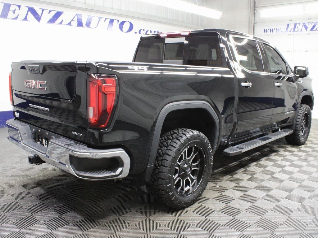 2024 GMC Sierra 1500 4x4 Crew Cab SLT Fond du Lac WI