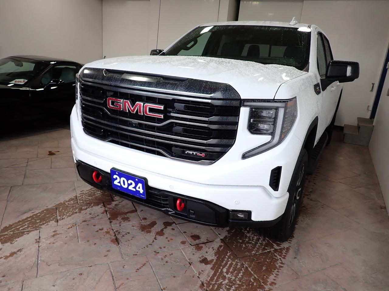 2024 GMC Sierra 1500 AT4 4WD CREW CAB *DIESEL* SUNROOF LEATHER Listowel ON