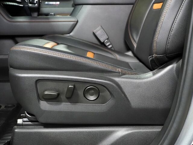 2024 GMC Sierra 1500 AT4 4WD *TECHNOLOGY PKG, HEADS-UP DISPLAY, NAVIGATION, ADAPTIVE CRUISE, SAFETY ALERTS, 360 VIEW CAMERAS, LEATHER, CLIMATE SEATS, HTD STEERING, REMOTE START, BOSE, WIRELESS CHARGING, ANDROID & APPLE Round Rock TX
