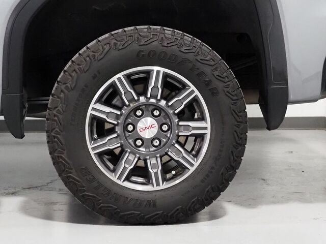 2024 GMC Sierra 1500 AT4 4WD *TECHNOLOGY PKG, HEADS-UP DISPLAY, NAVIGATION, ADAPTIVE CRUISE, SAFETY ALERTS, 360 VIEW CAMERAS, LEATHER, CLIMATE SEATS, HTD STEERING, REMOTE START, BOSE, WIRELESS CHARGING, ANDROID & APPLE Round Rock TX