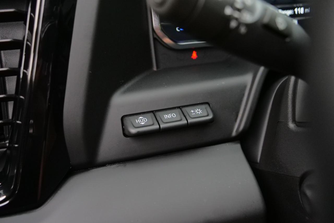 2024 GMC Sierra 1500 AT4 4X4 / Duramax Diesel / Technology Package! High Point NC