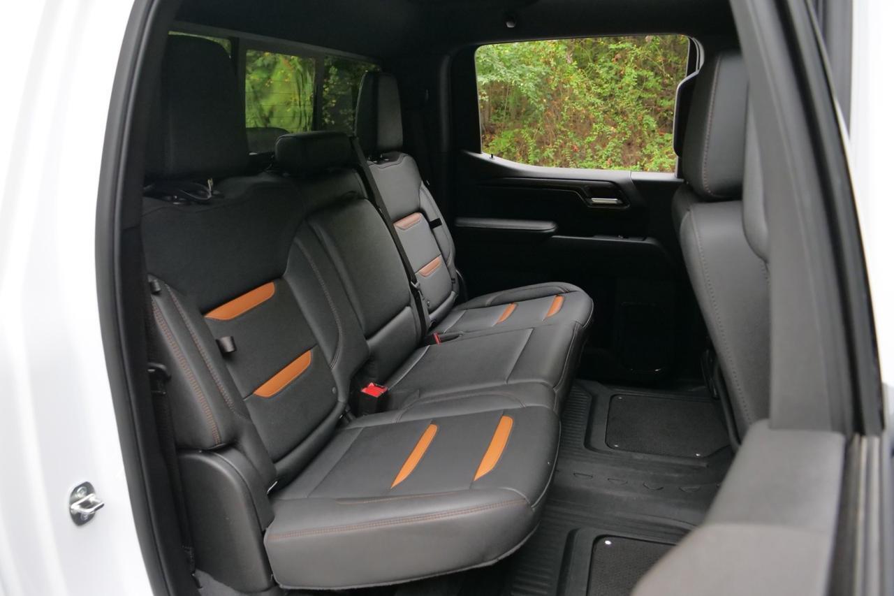 2024 GMC Sierra 1500 AT4 4X4 / Duramax Diesel / Technology Package! High Point NC