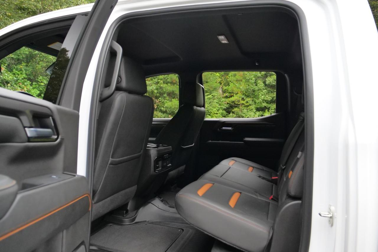 2024 GMC Sierra 1500 AT4 4X4 / Duramax Diesel / Technology Package! High Point NC