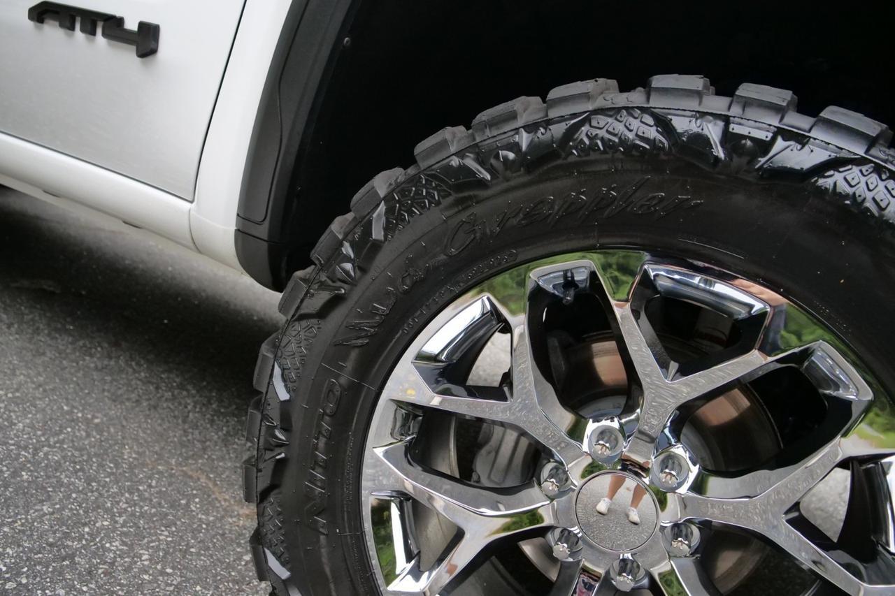 2024 GMC Sierra 1500 AT4 4X4 / Duramax Diesel / Technology Package! High Point NC