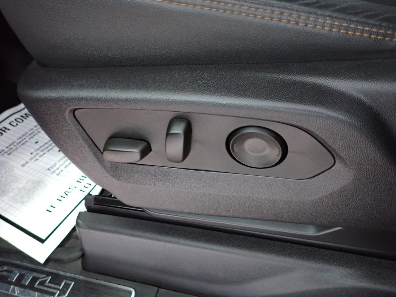 2024 GMC Sierra 1500 AT4 CREW CAB AT4 *DIESEL* LEATHER NAVI SUNROOF Listowel ON