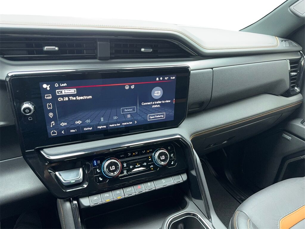 2024 GMC Sierra 1500 AT4 NAV,CAM,SUNROOF,CLMT STS,BLIND SPOT,20&quot; WLS Plano TX