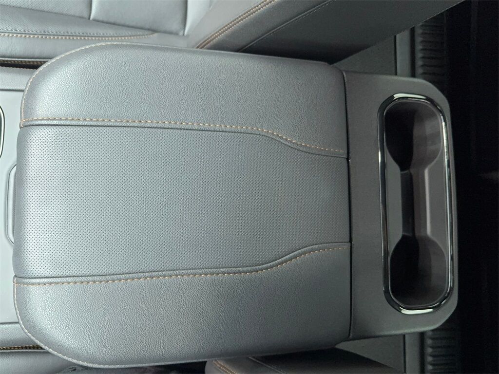 2024 GMC Sierra 1500 AT4 NAV,CAM,SUNROOF,CLMT STS,BLIND SPOT,20&quot; WLS Plano TX
