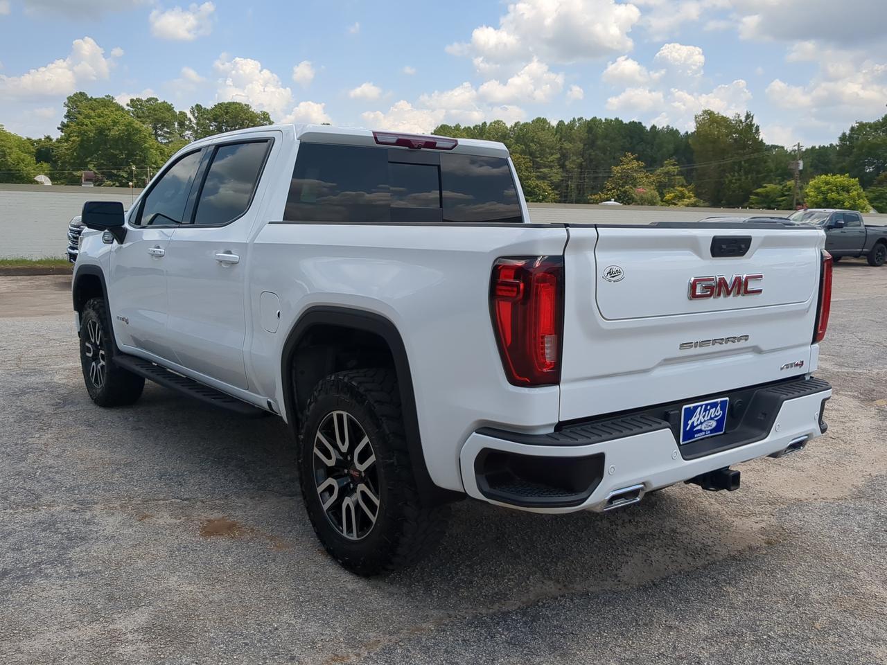 2024 GMC Sierra 1500 AT4 Appleton WI