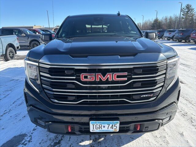 2024 GMC Sierra 1500 AT4 Pine River MN